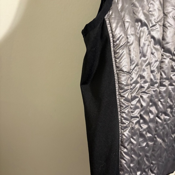 Calvin Klein zip up premium down gray silver vest size XL - Picture 7 of 10